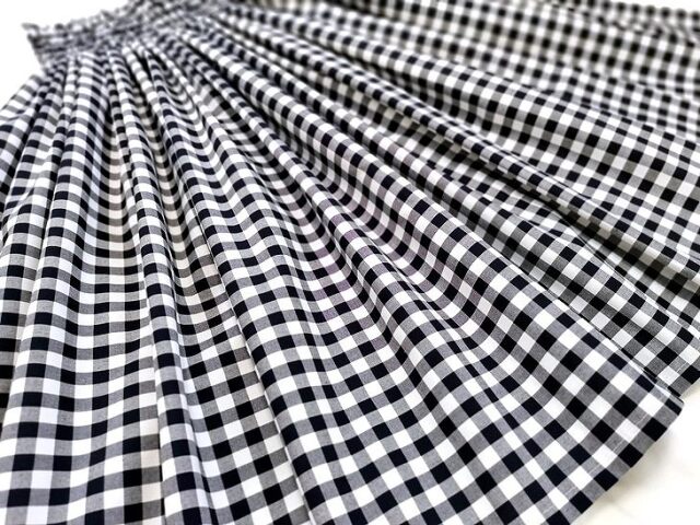 チェックのパウスカート