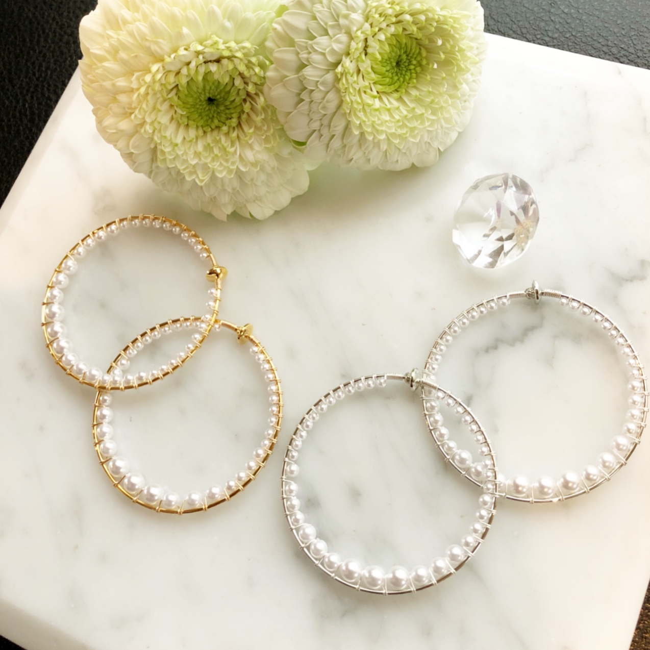 大きめフープのマルチパールフープイヤリング