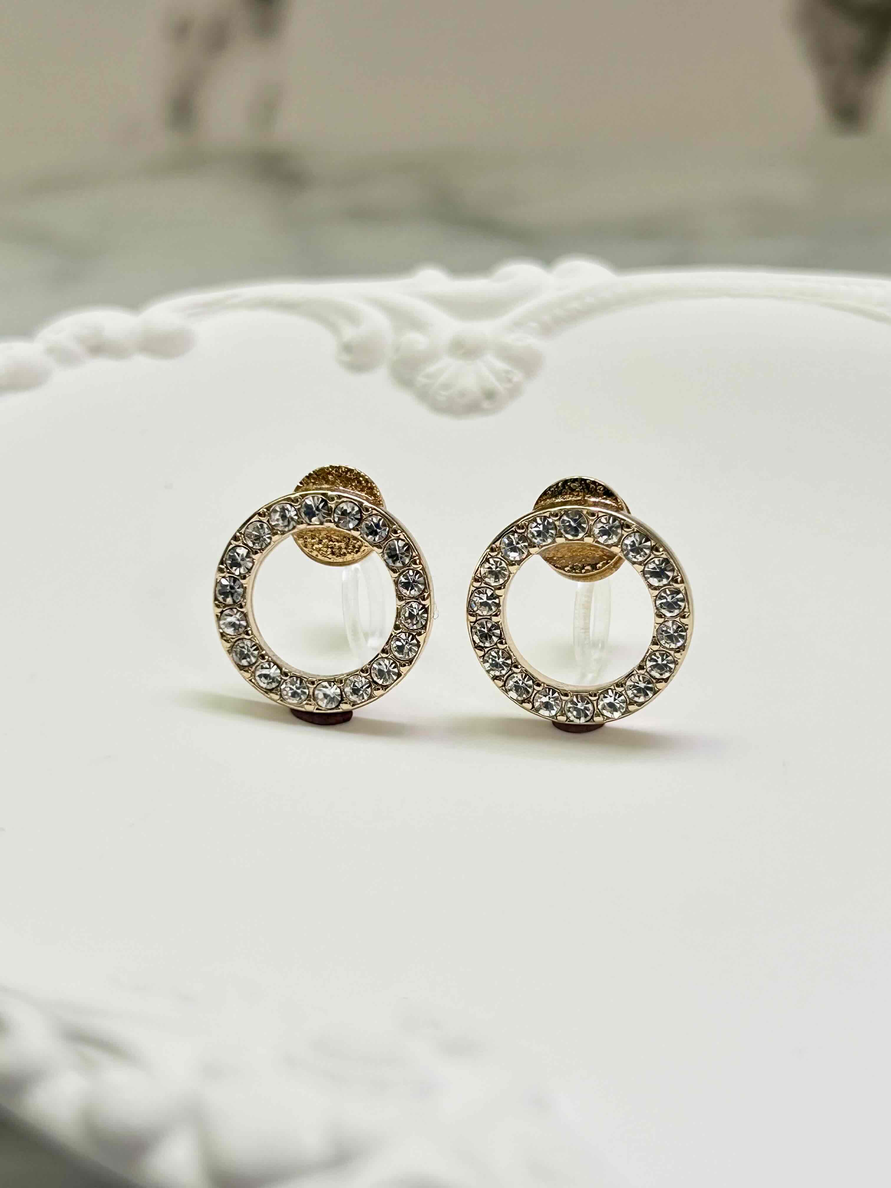 4/23 20:00-再販開始 クリスタルサークルスターダストノンホールピアス