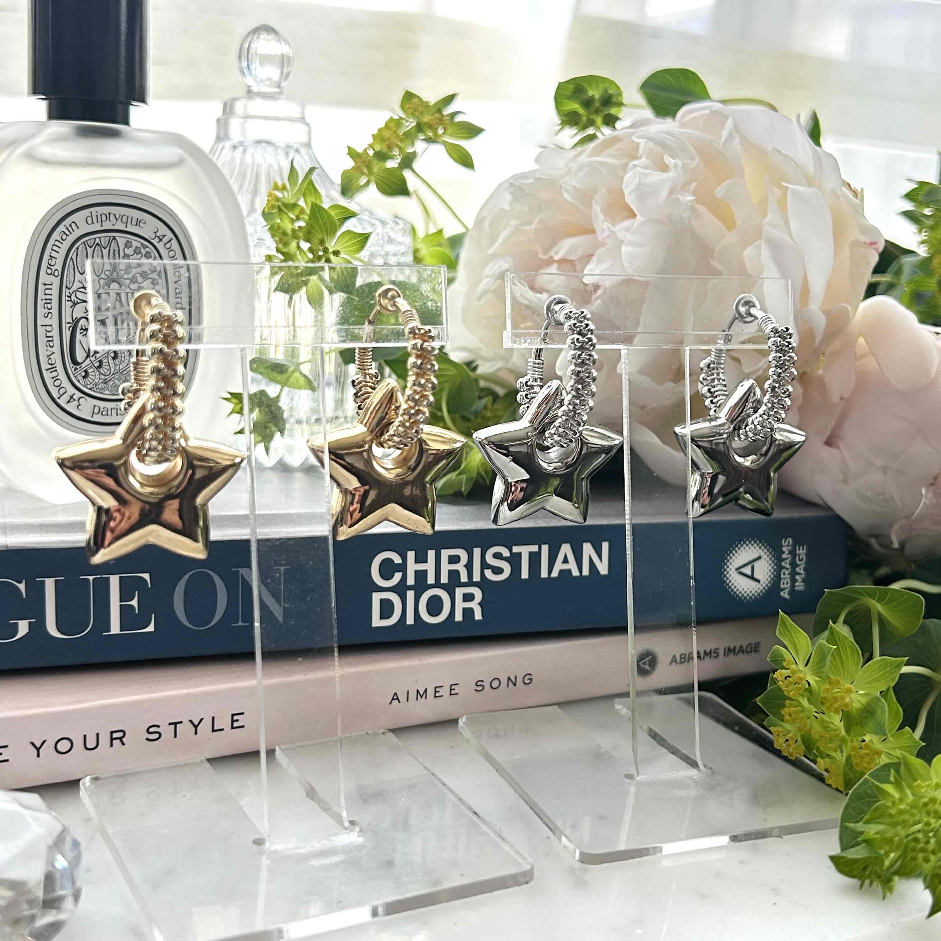 スターライトフープイヤリング