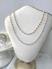 PETIT FLOWER NECKLACE