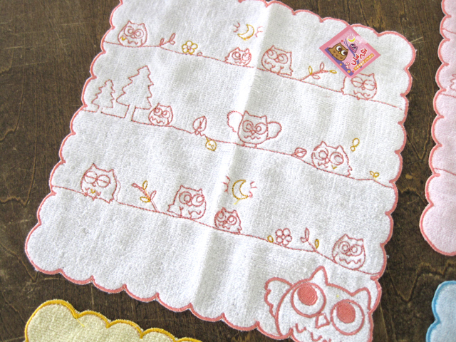 刺繍ハンカチタオル フクロウ
