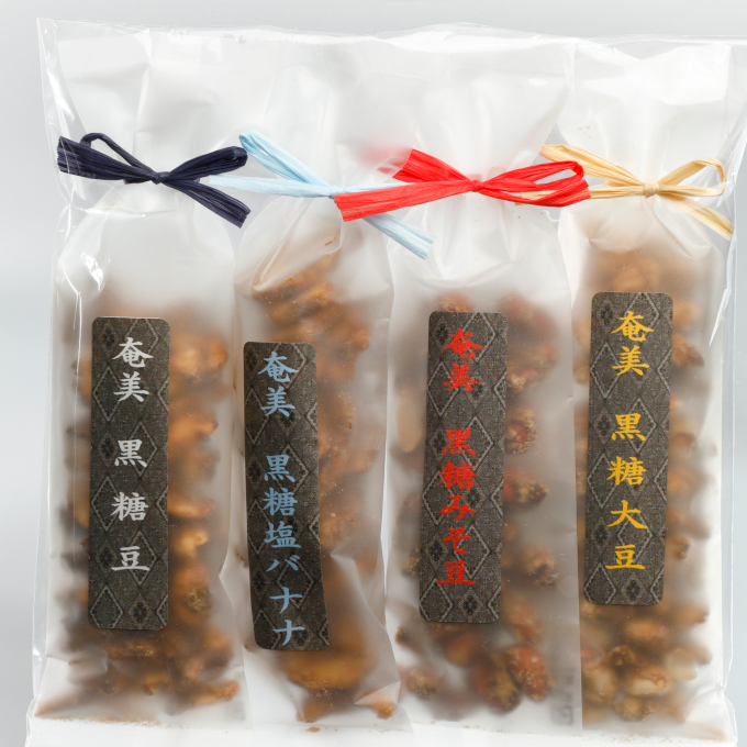 お菓子 黒糖豆菓子【黒糖豆×２袋、黒糖塩バナナ×２袋、黒糖みそ豆×２袋、黒糖大豆×２袋】黒砂糖お菓子 瀬戸内食品