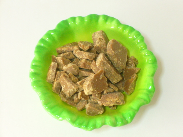 黒砂糖/黒糖/奄美大島/プラスチック容器入り360g/加工黒糖/平瀬製菓