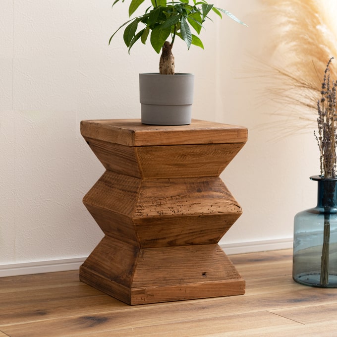 古材を利用したミニテーブル　スツール