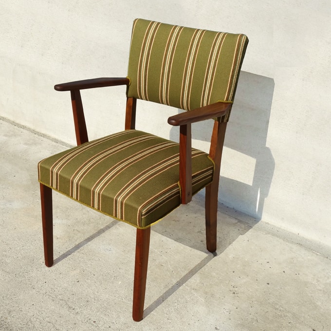 ヴィンテージ椅子　ストライプ