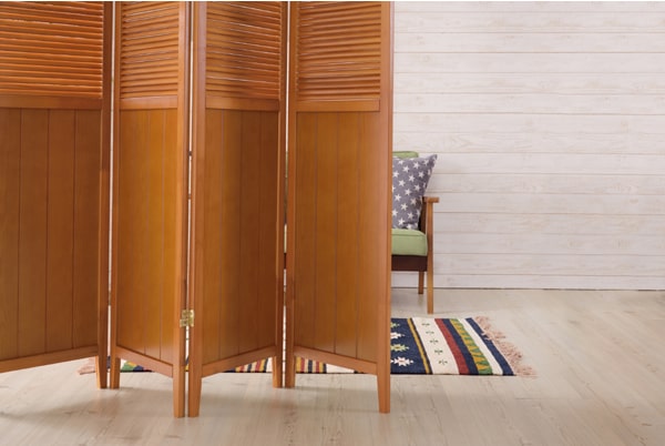 木の間仕切り　ナチュラル