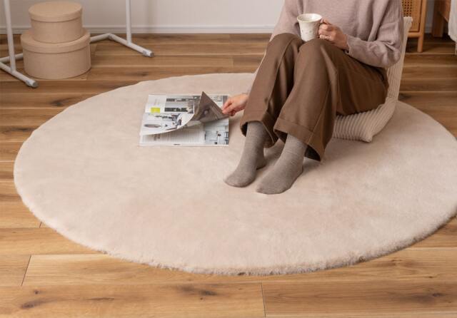 直径150cmの丸いラグ
