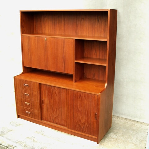 北欧ヴィンテージ　食器棚