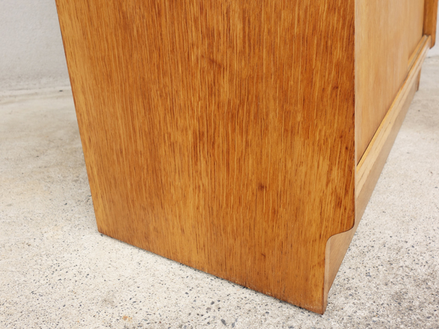 ビンテージ棚　側面詳細