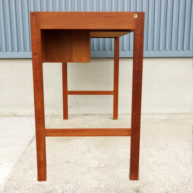 ビンテージ木製ドレッサーデスク右側面