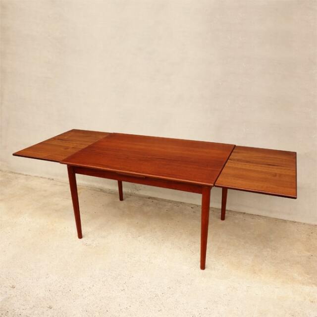 北欧ヴィンテージ拡張式ダイニングテーブル