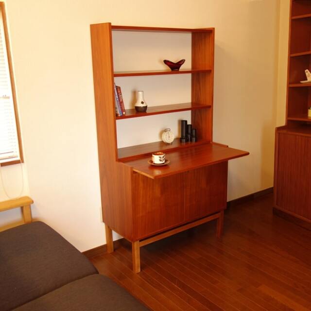 ヴィンテージ本棚(ビューロータイプ) ｜北欧家具店アンバーデザイン