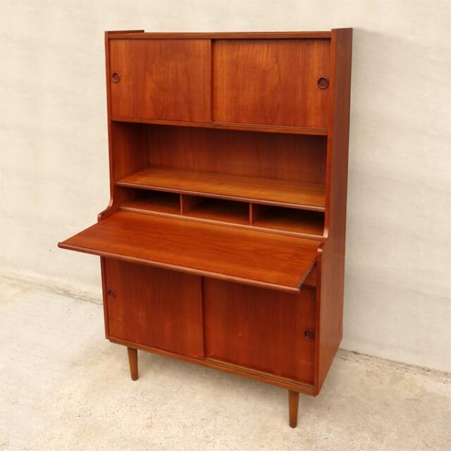 北欧ビンテージ本棚キャビネット