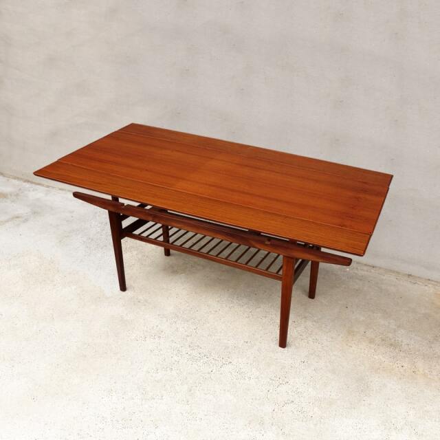 北欧エレベーターテーブル　ビンテージ