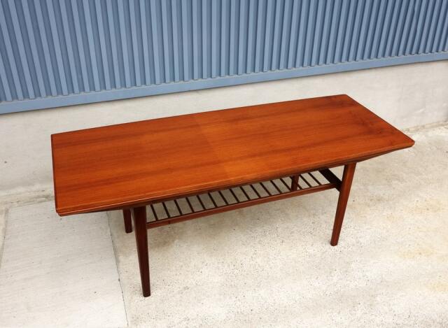 エレベーターテーブル天板拡張式｜北欧家具アンバーデザイン