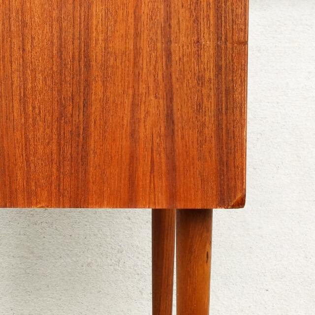 ビンテージサイドテーブル　角