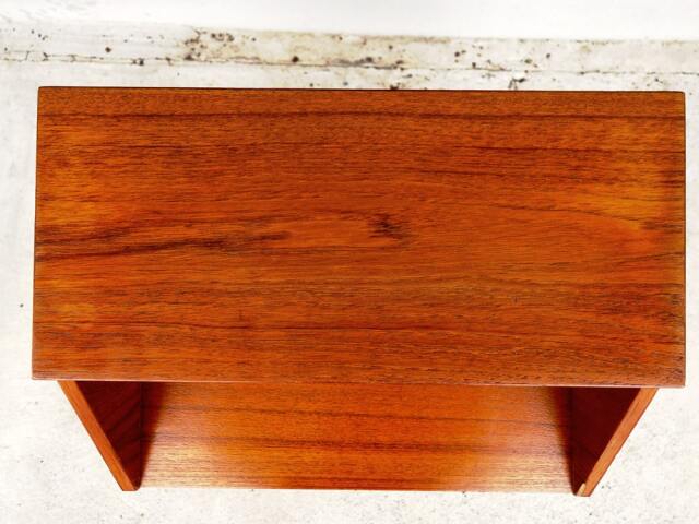 サイドテーブル上面