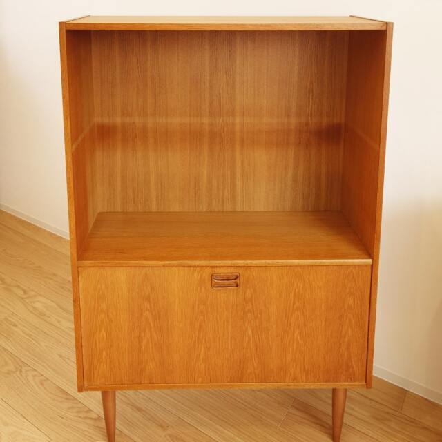 ビンテージ棚内側