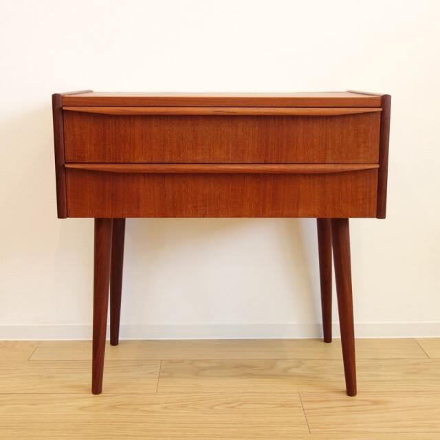 チークのミニチェスト　北欧ヴィンテージ