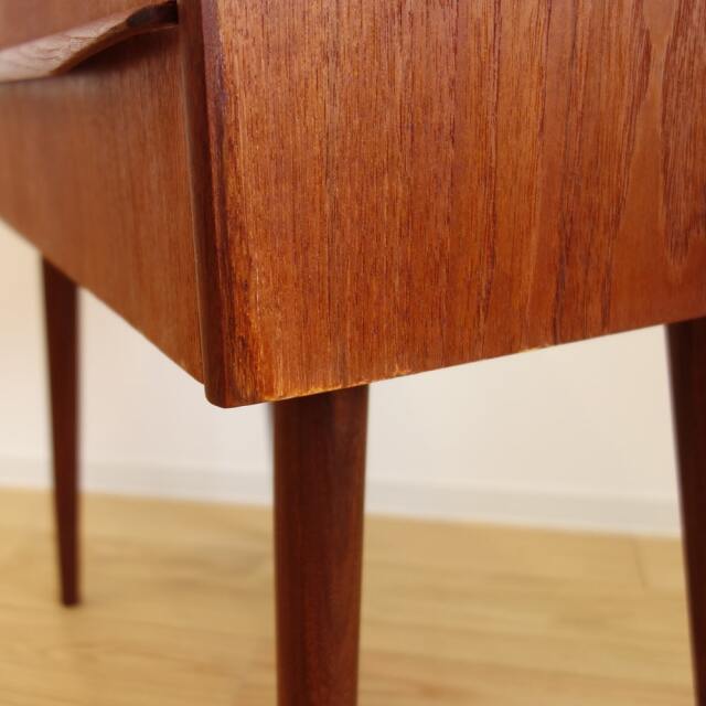 ヴィンテージ2段チェスト チーク｜北欧家具通販・アンバーデザイン