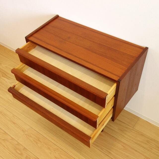 3段チェストひきだし内部