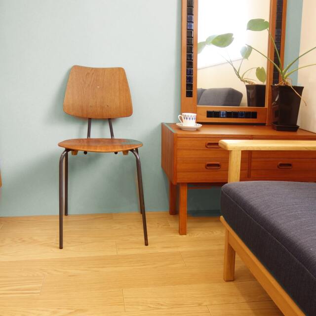 北欧のヴィンテージ・スクールチェア｜アンバーデザイン