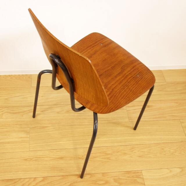 北欧のヴィンテージ・スクールチェア｜アンバーデザイン