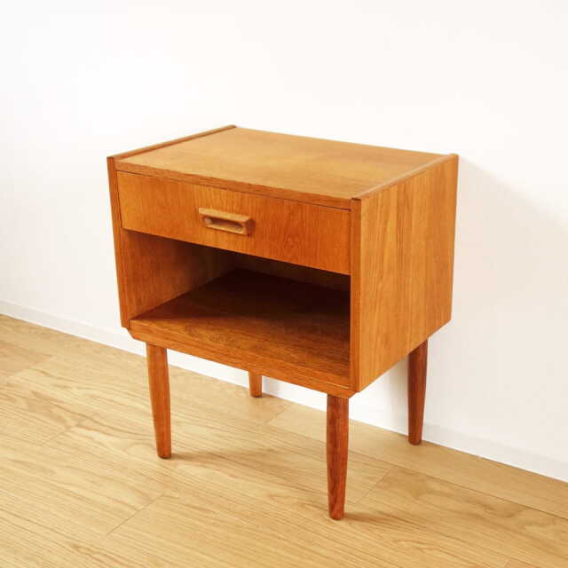 北欧ヴィンテージ・ミニチェスト1段オーク