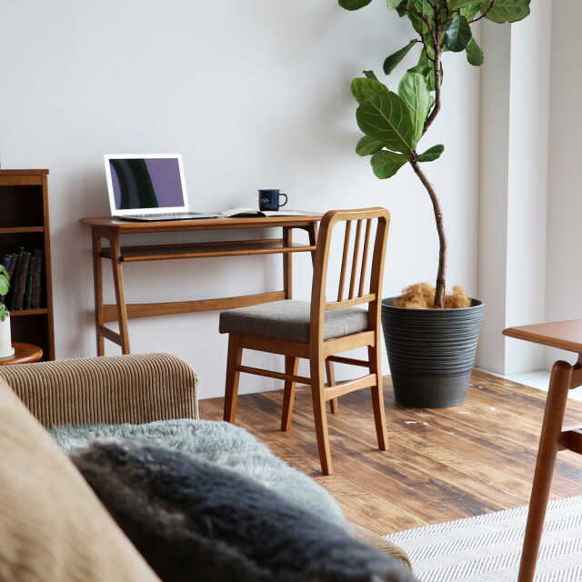 レトロなインテリアに合う椅子