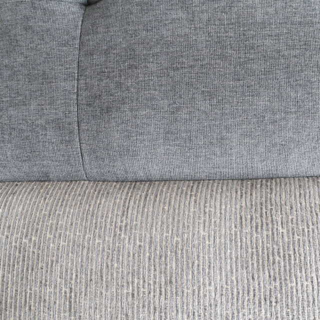 ソファ本体と座面の張地