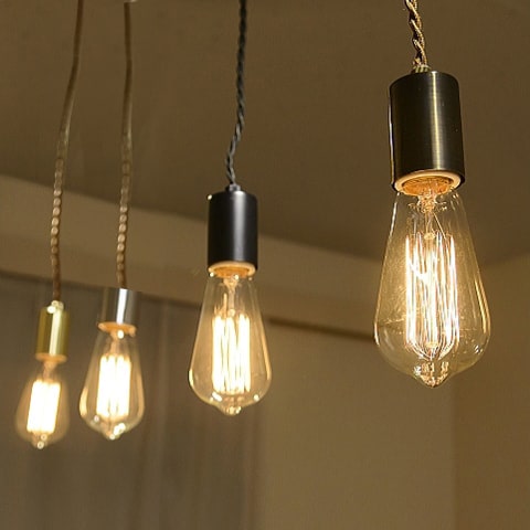 レトロなバルブペンダントライト｜北欧インテリア通販アンバーデザイン