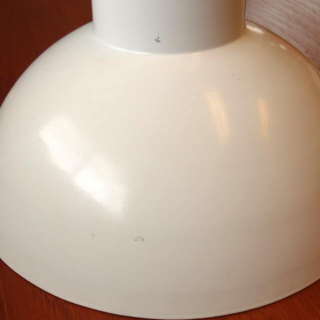 北欧ヴィンテージ白いペンダントライト｜アンバーデザイン