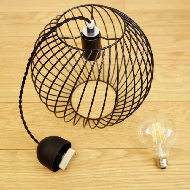 丸いスケルトンシェード照明LED電球付き