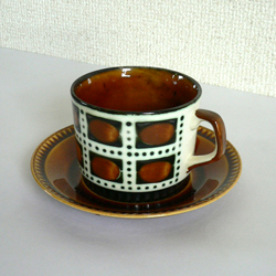 ベルギーBOCH Bernadette（ベルナデッテ）カップ&ソーサー *amber