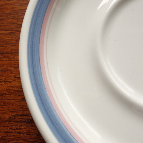 フィッギオFiggjoソーサー