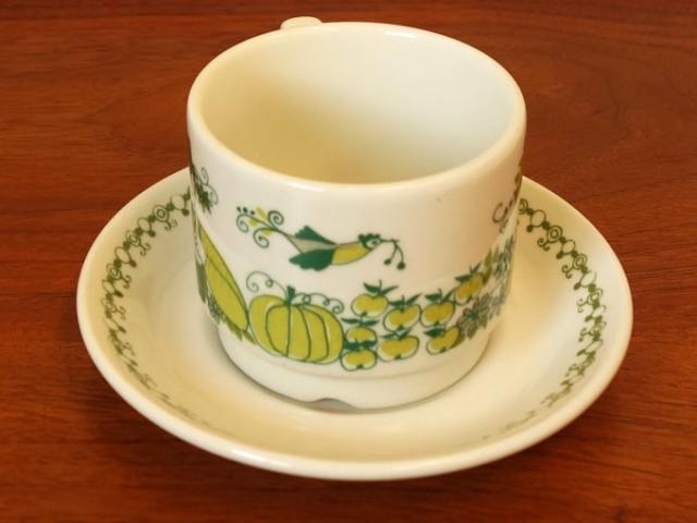 北欧ヴィンテージ食器　フィッギオ