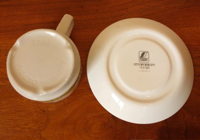 フィッギオ　Figgjo刻印