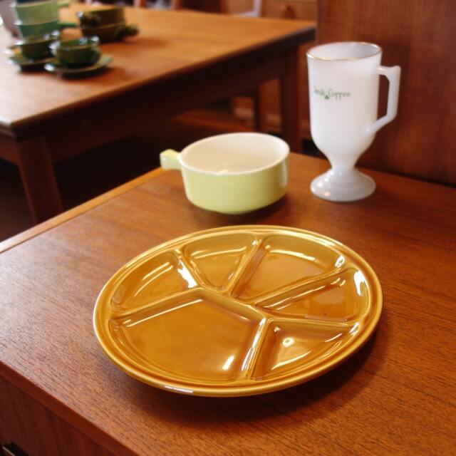 フランス製陶器仕切り皿GIEN