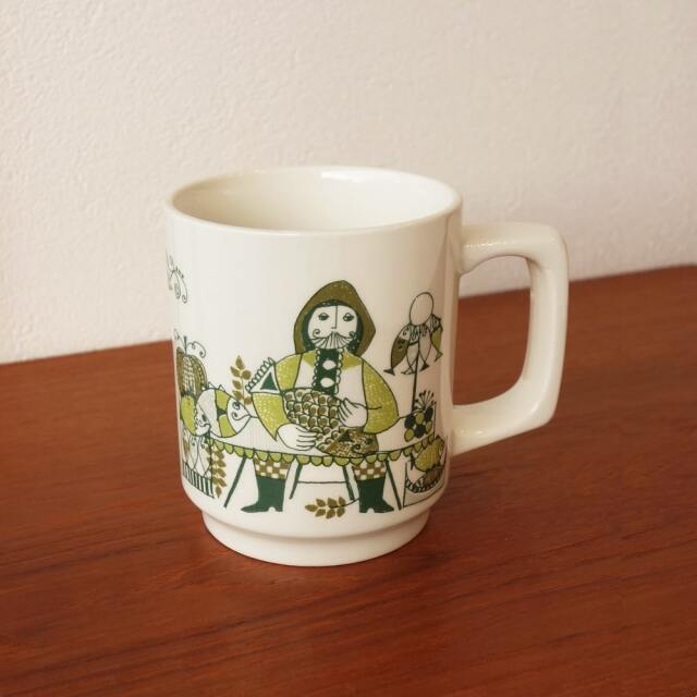 フィッギオ陶器マグカップ マーケット