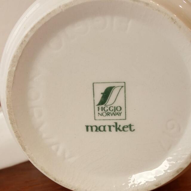 フィッギオ　カップ刻印