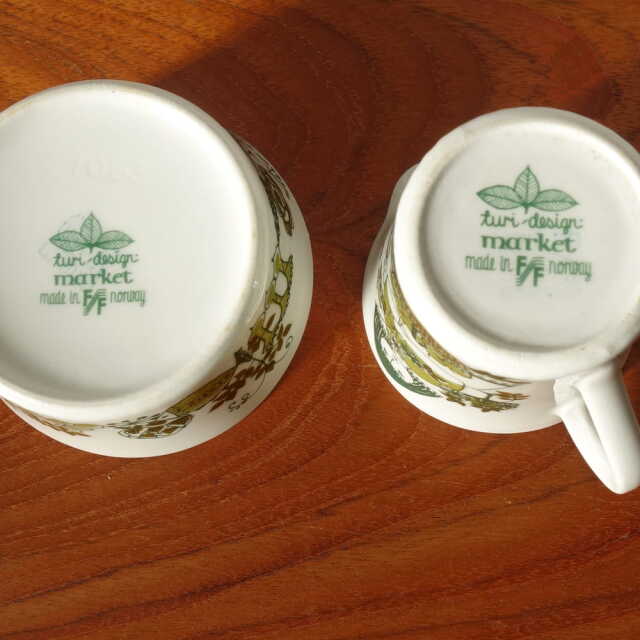 フィッギオ　バックスタンプ