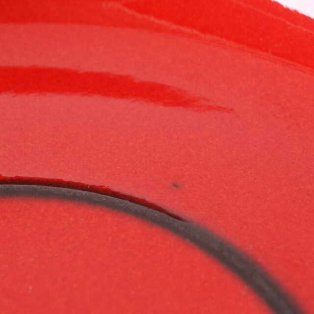 ソーサーの黒点