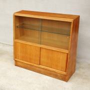 G-PLANガラス戸棚　ビンテージ家具