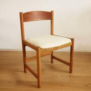 北欧ビンテージ アームチェア黒｜北欧家具店 アンバーデザイン