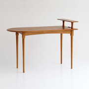 ステップダイニングテーブル