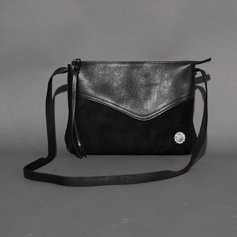 MOTOR / モーター「KUDU LEATHER SACOCHE BAG / BLACK」クードゥーレザーサコッシュバッグ