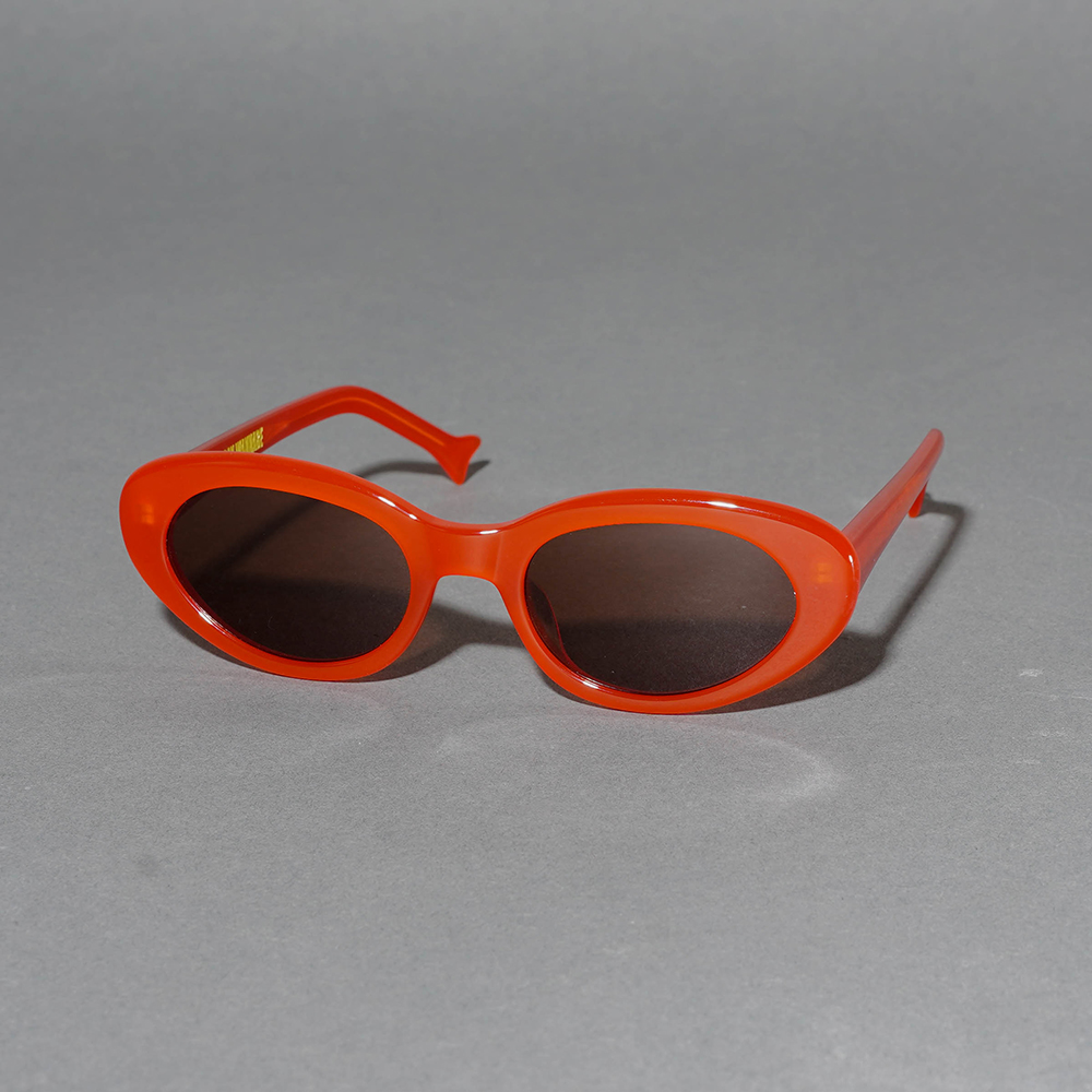 THE AMERICAN WANNABE/アメリカンワナビー「ToyTaiL SUNGLASSES product by BLACK BOTOTS / ORANGE」サングラス