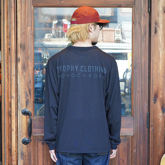 TROPHY CLOTHING/トロフィークロージング「"MONOCHROME" Logo RD L/S Tee / BLACK」ポケットL/SＴシャツ