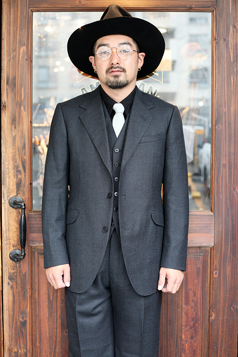 BY GLADHAND セットアップスーツ